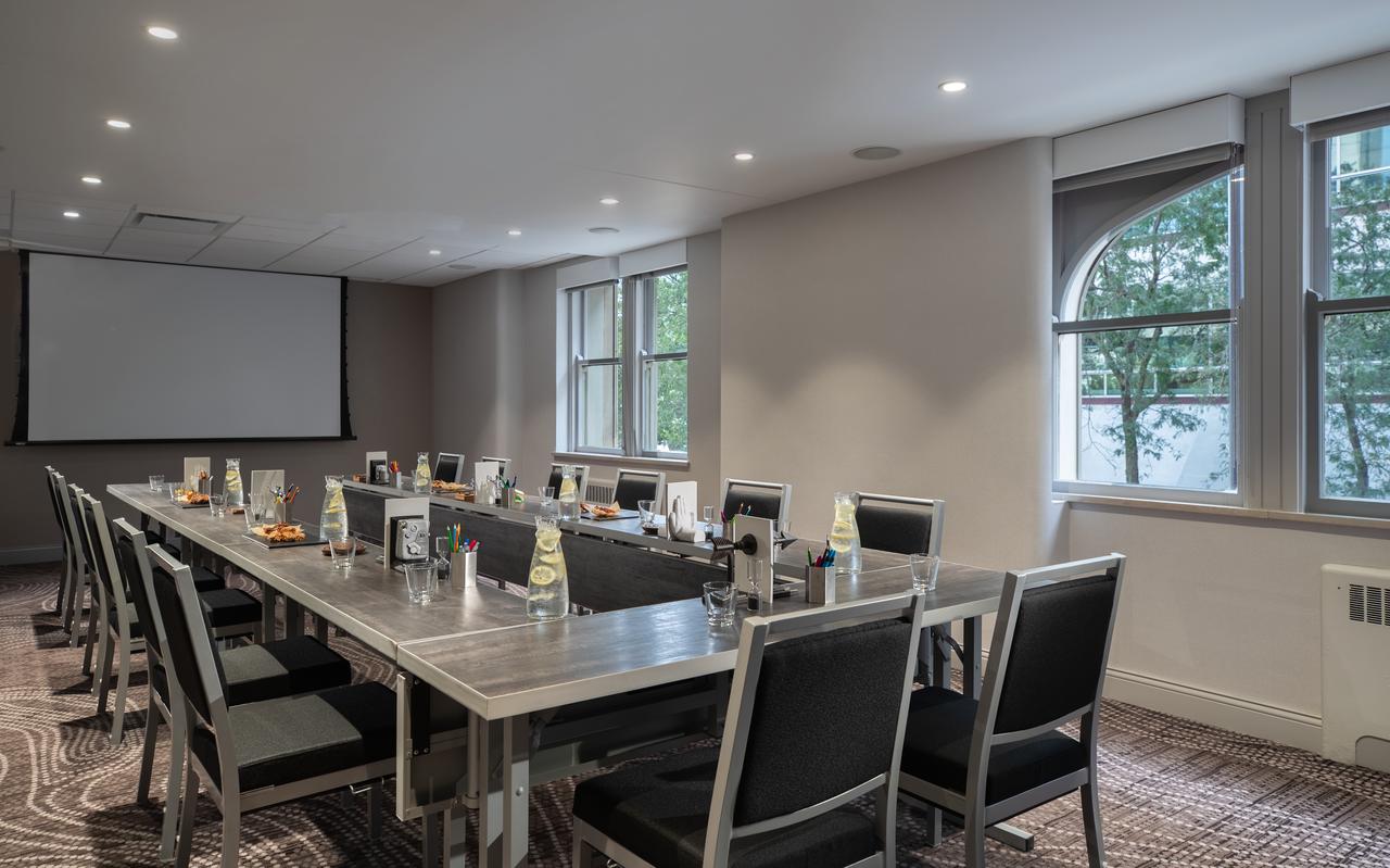 Renaissance Des Moines Savery Hotel - thumb 9