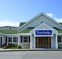 Travelodge by Wyndham Iowa City - Tourism Bookings