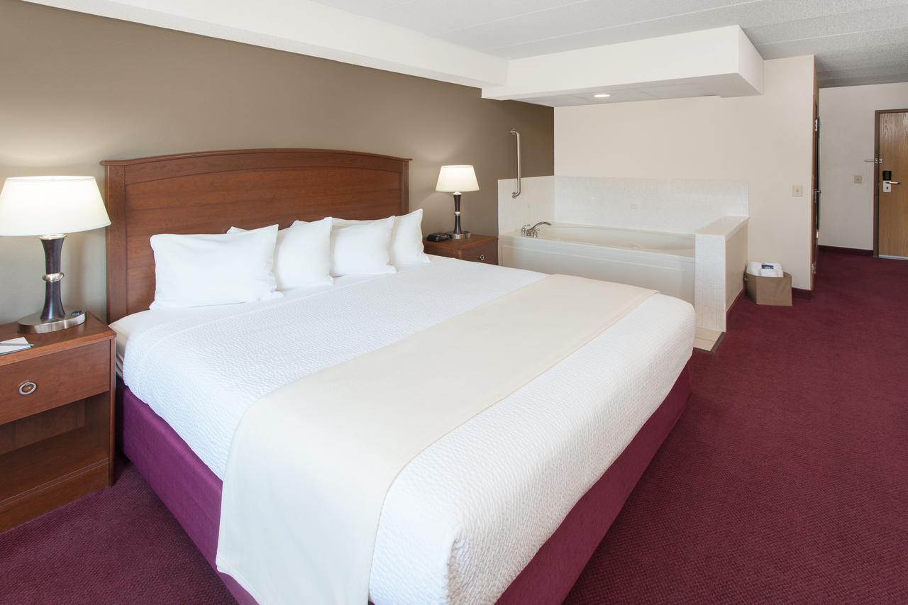 AmericInn By Wyndham Iowa Falls - thumb 19