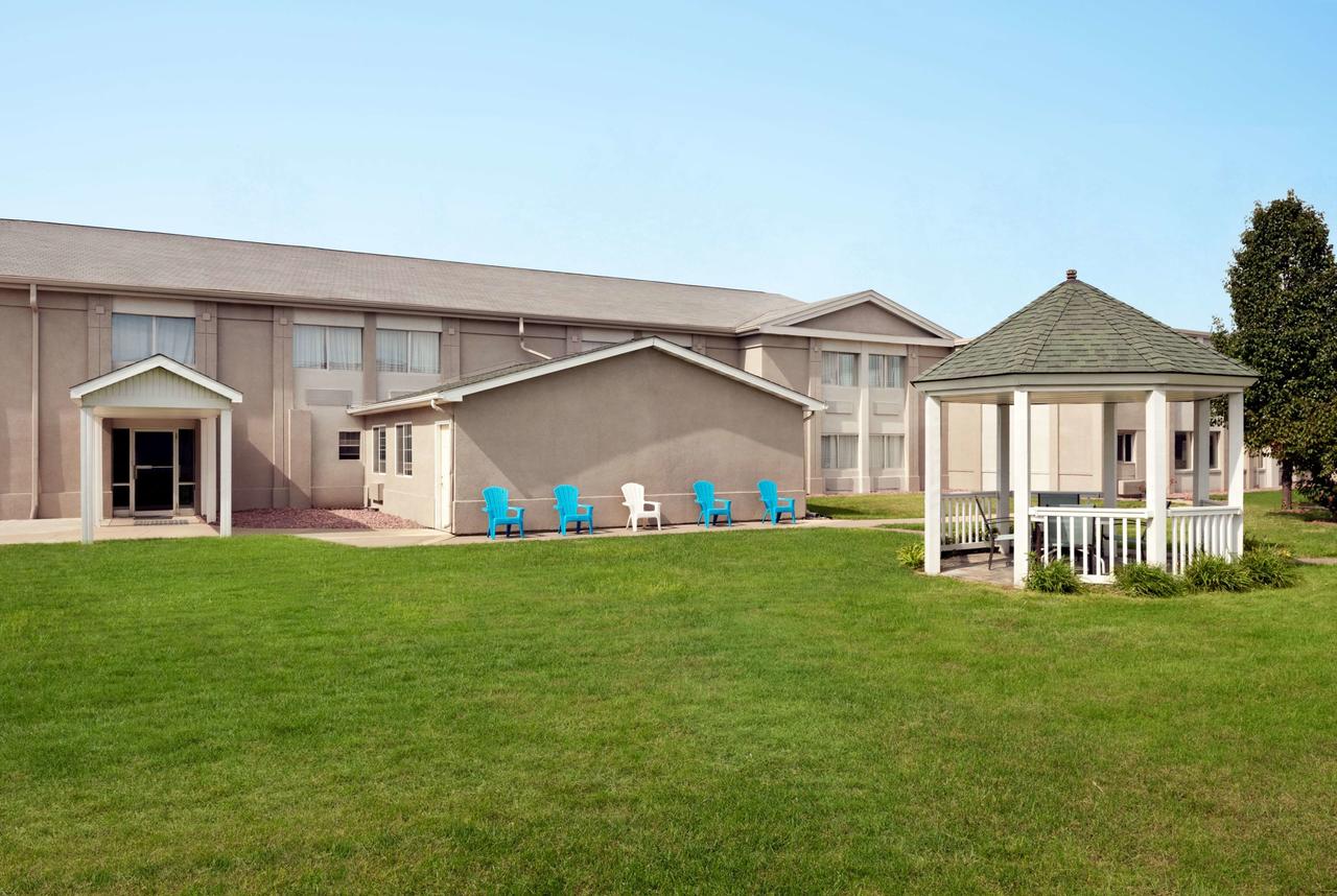 Super 8 By Wyndham Des Moines - thumb 36