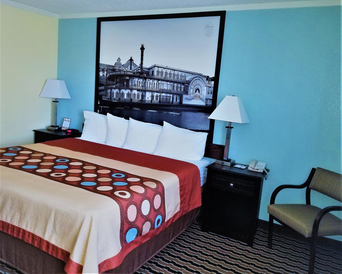 Super 8 By Wyndham Des Moines - thumb 1