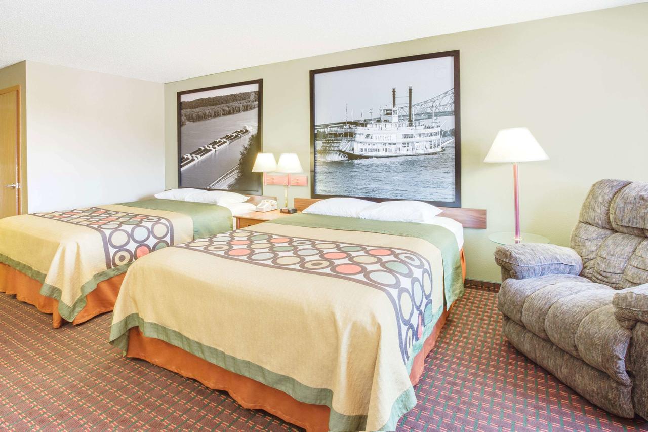 Super 8 By Wyndham Le Claire/Quad Cities - thumb 7