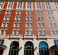 Hotel Julien Dubuque - Tourism Bookings