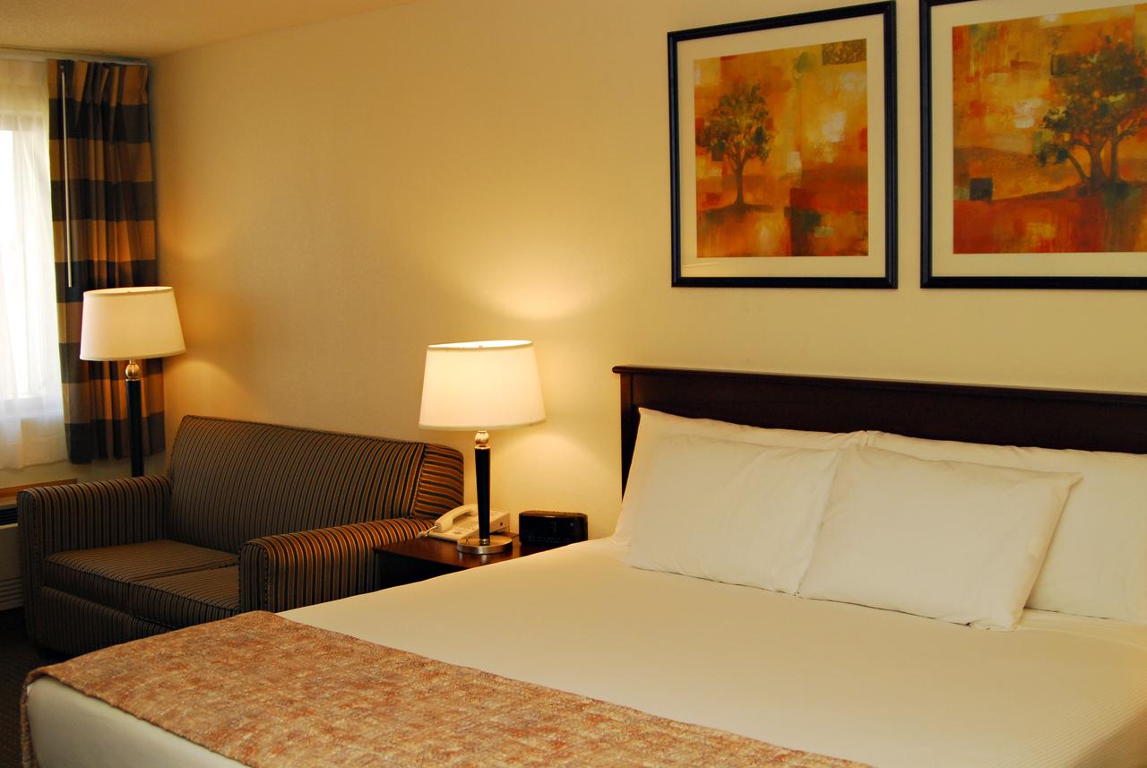 Ramada By Wyndham Bettendorf - thumb 12