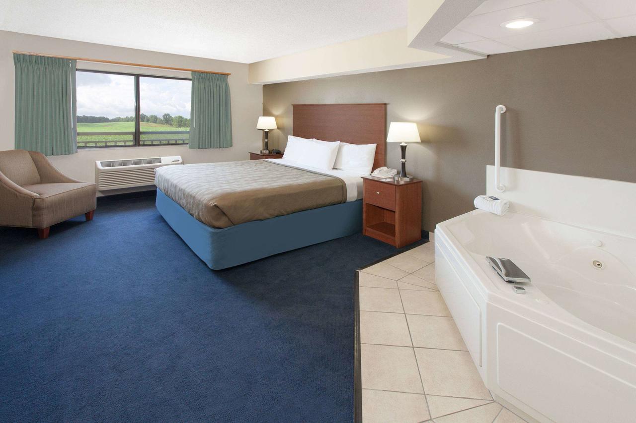 AmericInn By Wyndham Webster City - thumb 43