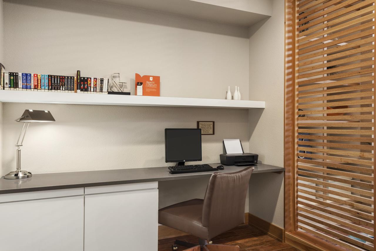 Country Inn & Suites By Radisson, Ames, IA - thumb 10