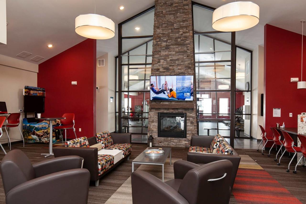 University Flat + Pool + Gym - thumb 15