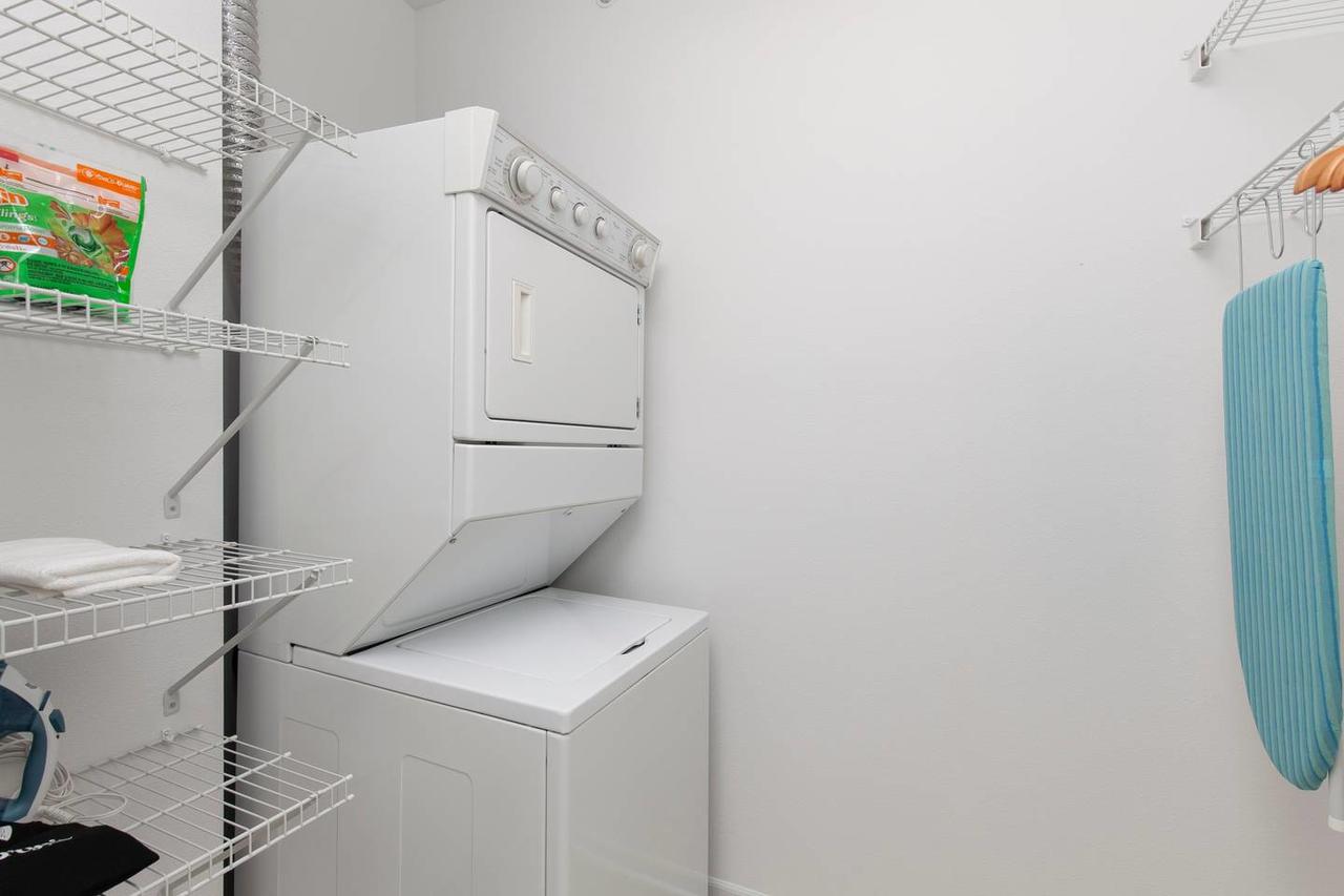 University Flat + Pool + Gym - thumb 12