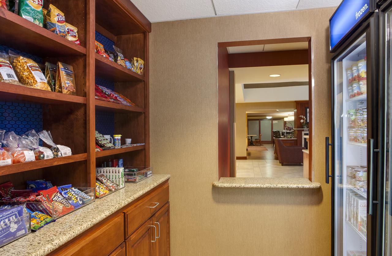 Hampton Inn Dubuque - thumb 4