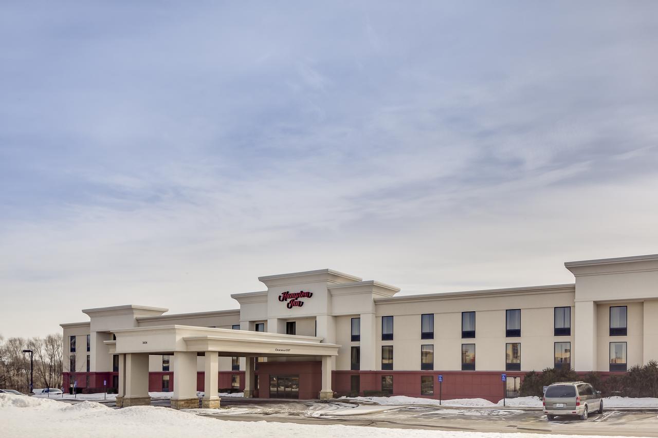 Hampton Inn Dubuque - thumb 0