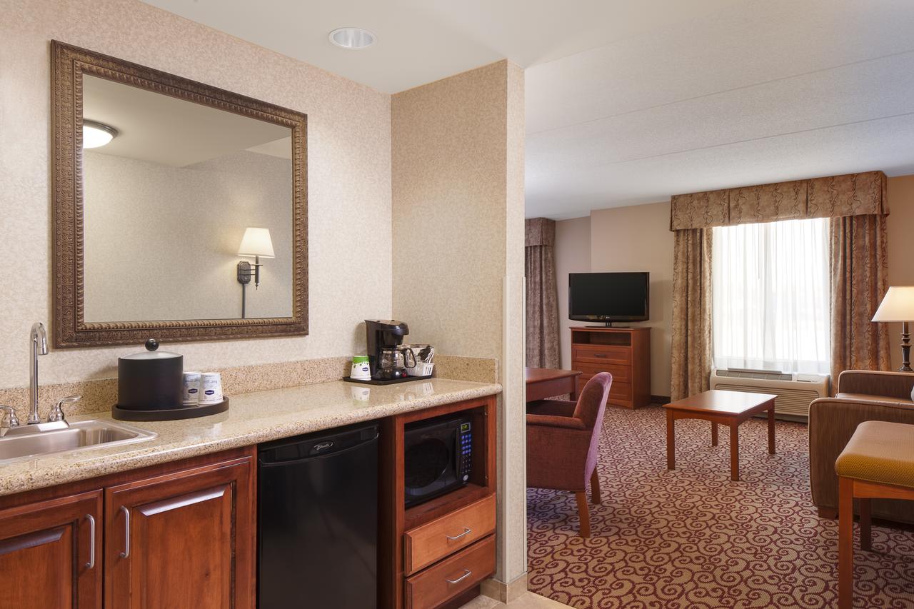 Hampton Inn Dubuque - thumb 17