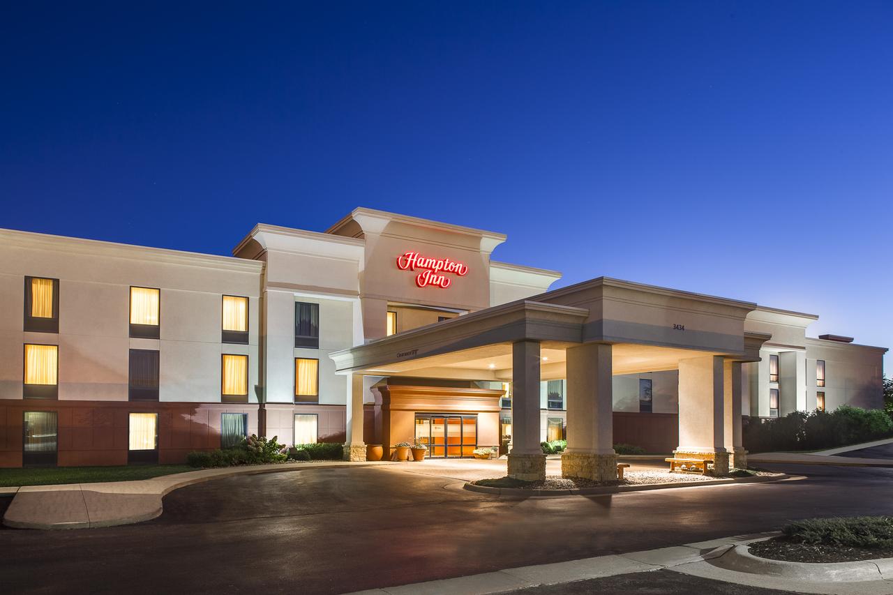 Hampton Inn Dubuque - thumb 1