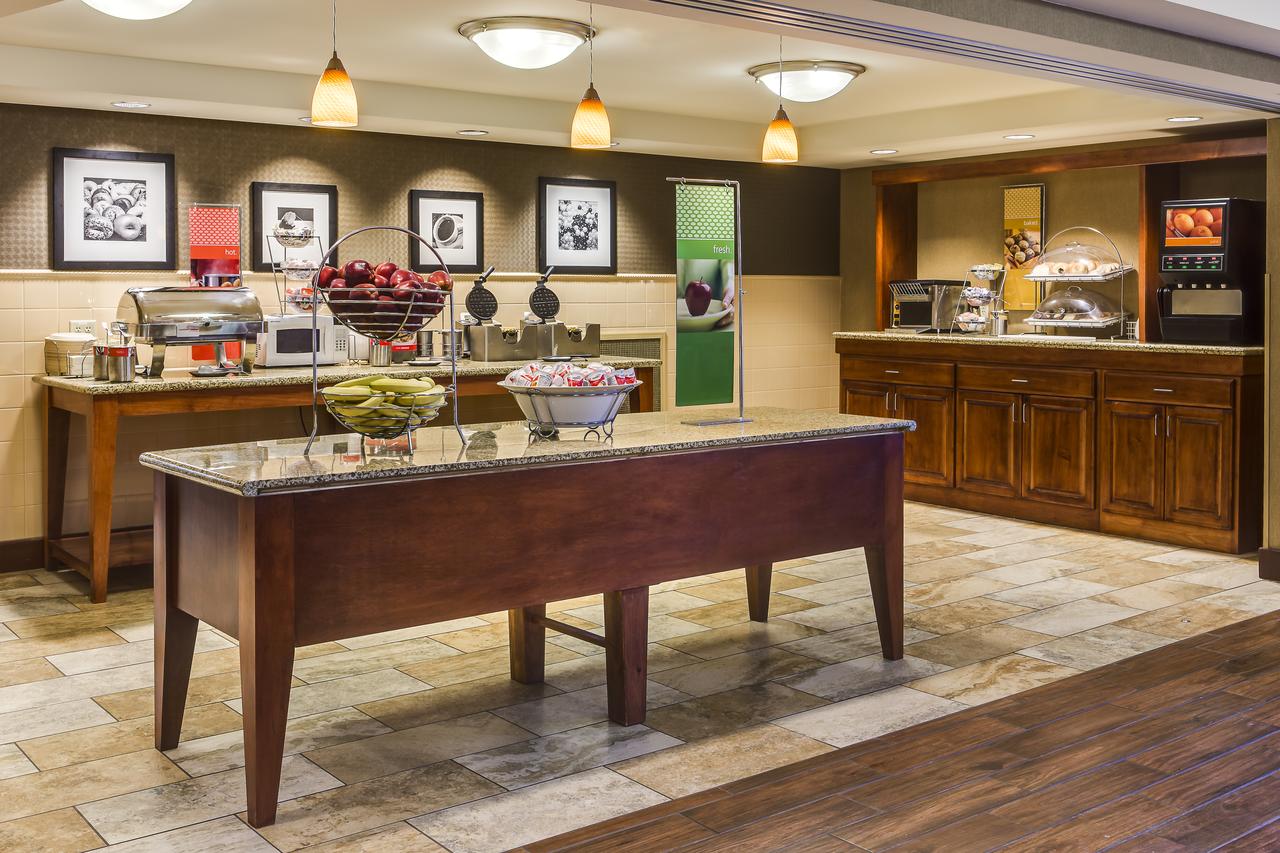 Hampton Inn Dubuque - thumb 7