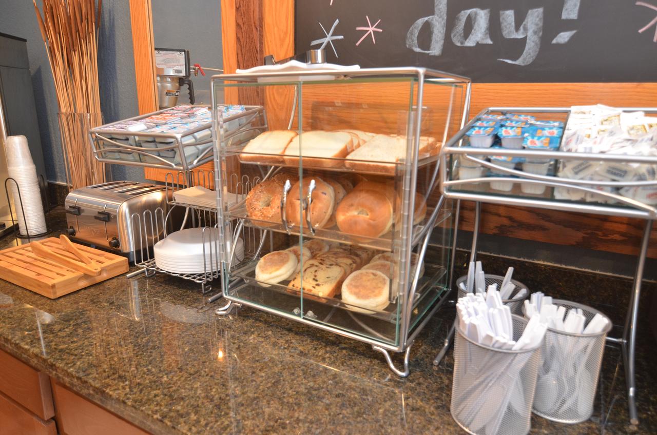 AmericInn By Wyndham Mount Pleasant - thumb 8