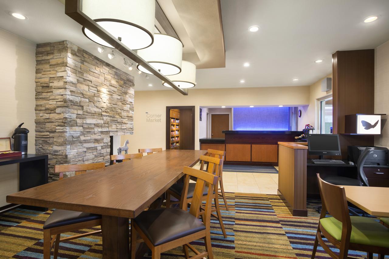 Fairfield Inn Dubuque - thumb 9