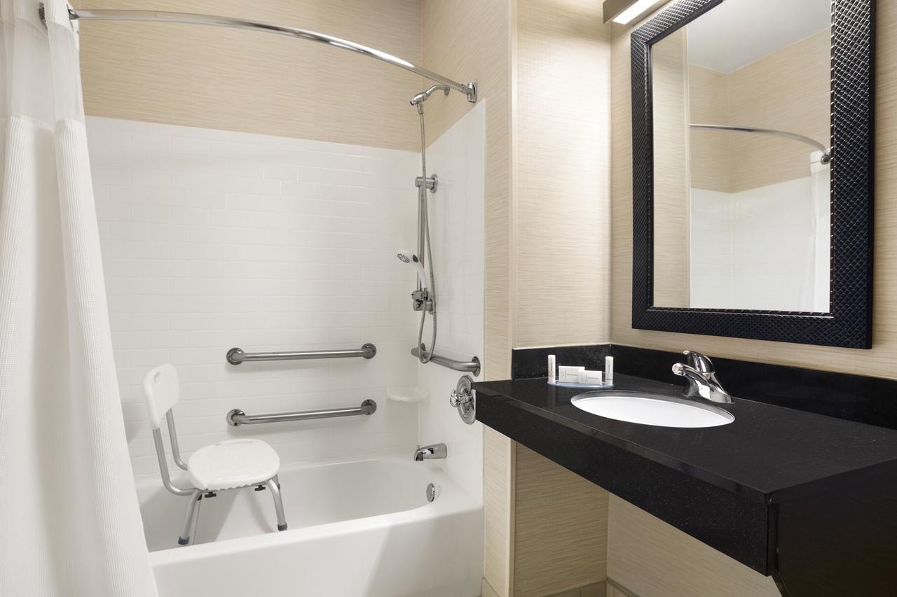 Fairfield Inn Dubuque - thumb 19