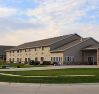 Cobblestone Inn  Suites - Lake View - Tourism Bookings