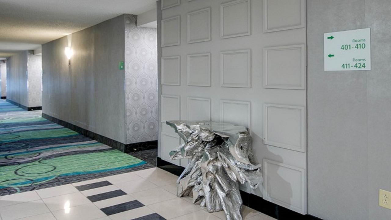 Holiday Inn At The Campus - thumb 29