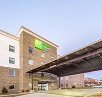 Holiday Inn Express Shawnee - Tourism Bookings