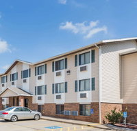 Super 8 by Wyndham Manhattan KS - Tourism Bookings