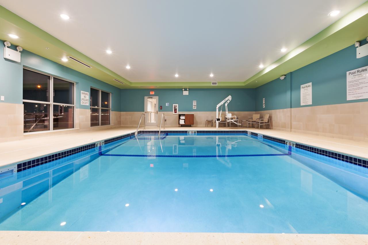 Holiday Inn Express & Suites - Lenexa - Overland Park Area - thumb 8