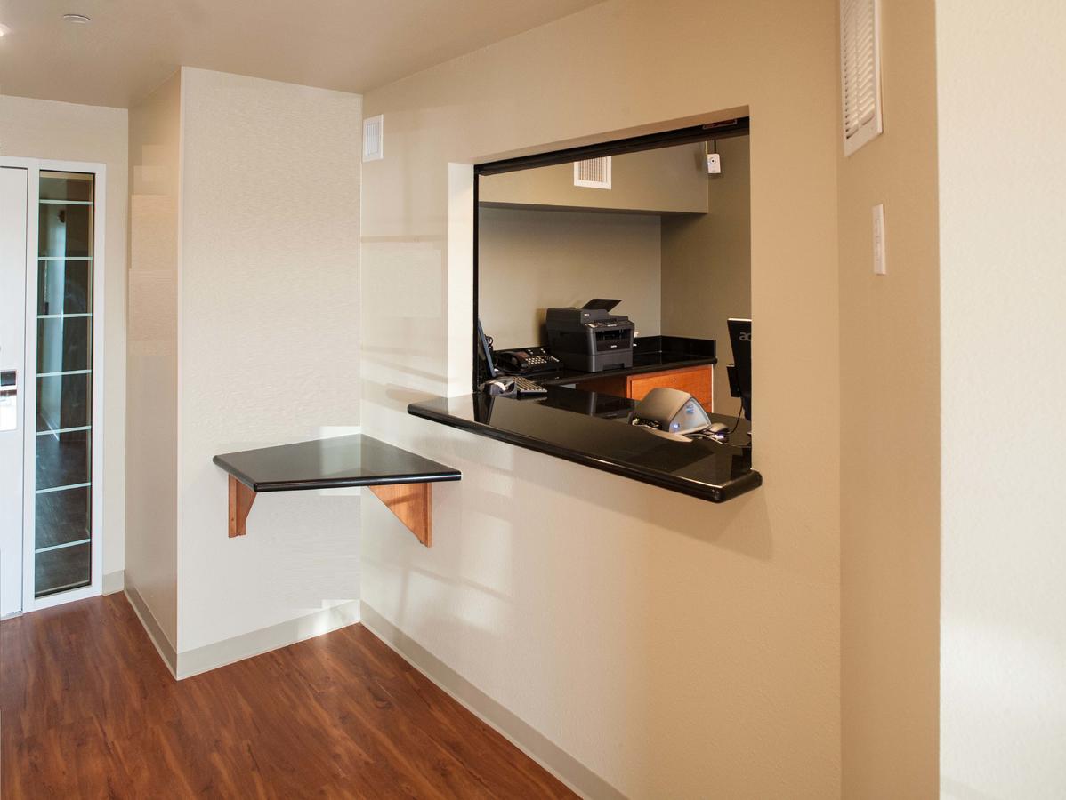 WoodSpring Suites Kansas City Lenexa - thumb 4