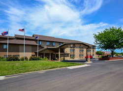 Quality Inn & Suites Lawrence - University Area