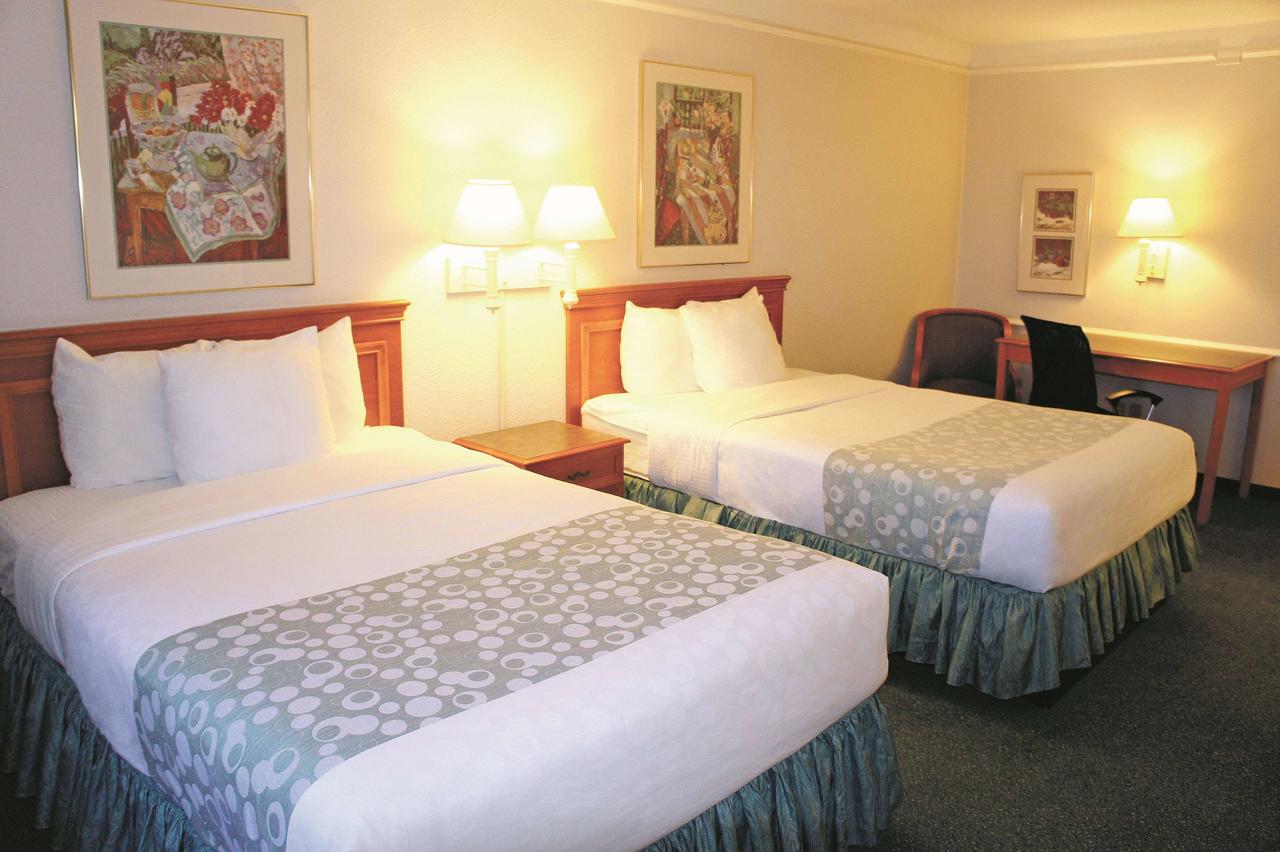 La Quinta Inn By Wyndham Kansas City Lenexa - thumb 8