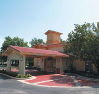 La Quinta Inn by Wyndham Kansas City Lenexa - USA Accommodation
