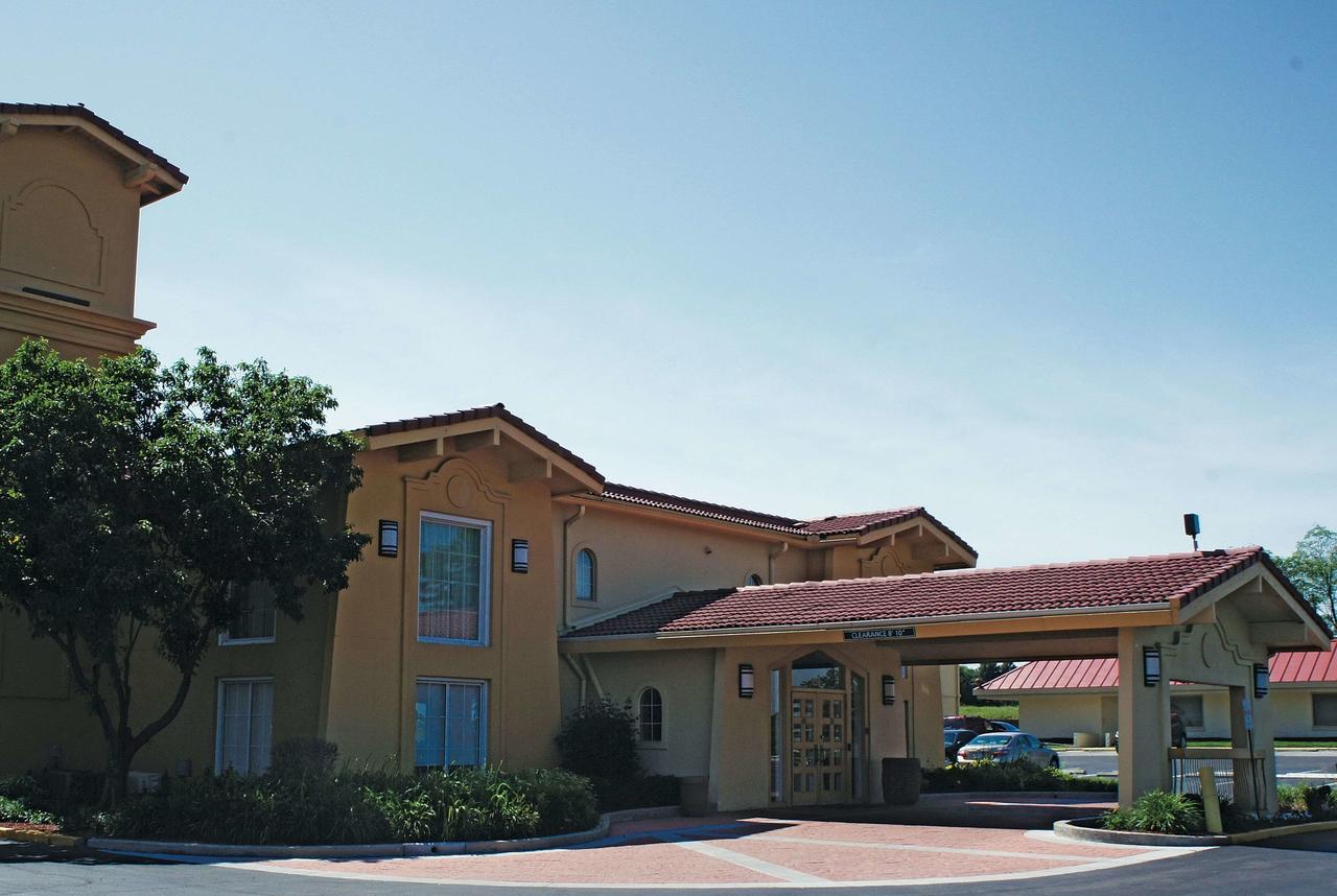 La Quinta Inn By Wyndham Kansas City Lenexa - thumb 17