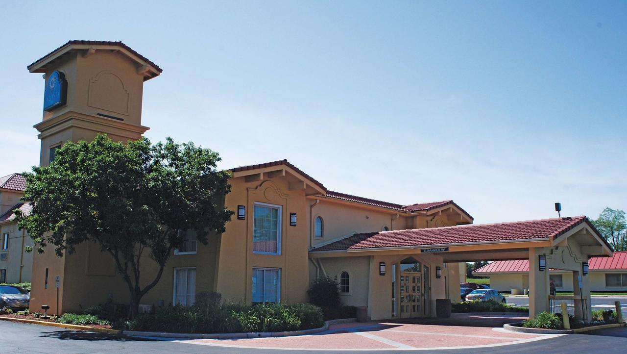 La Quinta Inn By Wyndham Kansas City Lenexa - thumb 6
