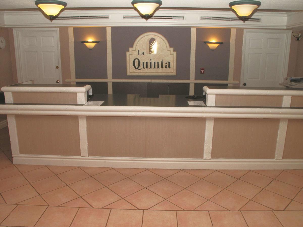 La Quinta Inn By Wyndham Kansas City Lenexa - thumb 1
