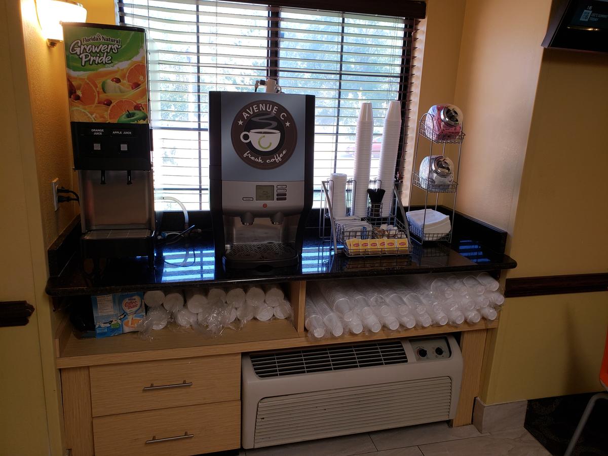 Super 8 By Wyndham Overland Park KC Area/Convention Center - thumb 7