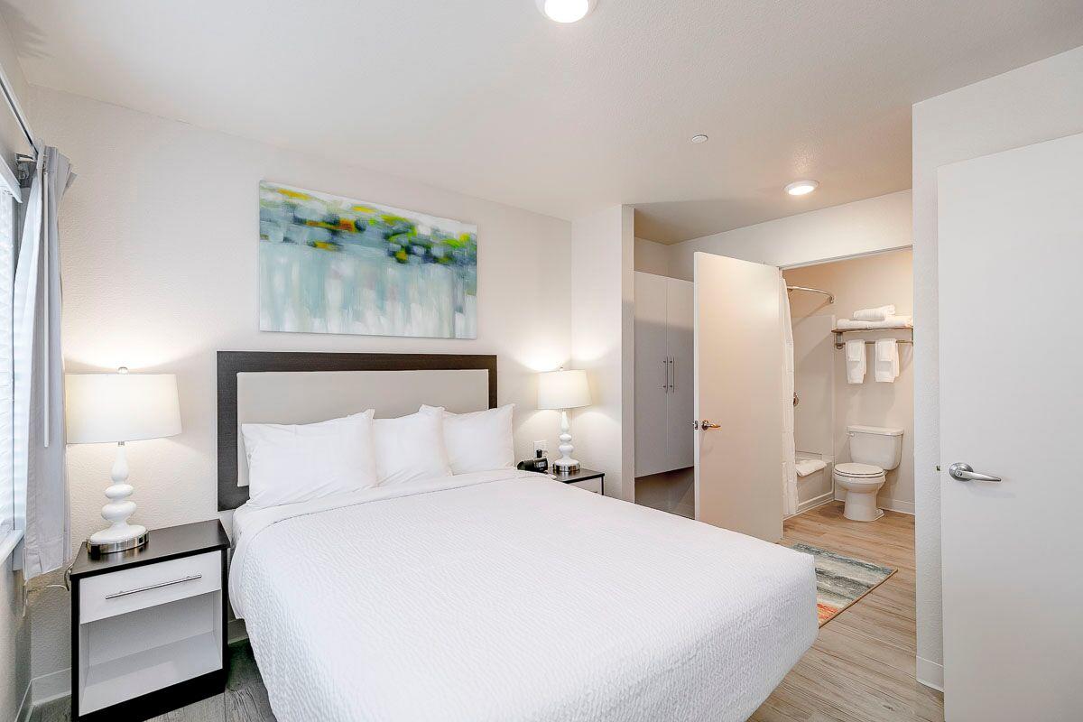 WaterWalk- Kansas City- Overland Park - thumb 6