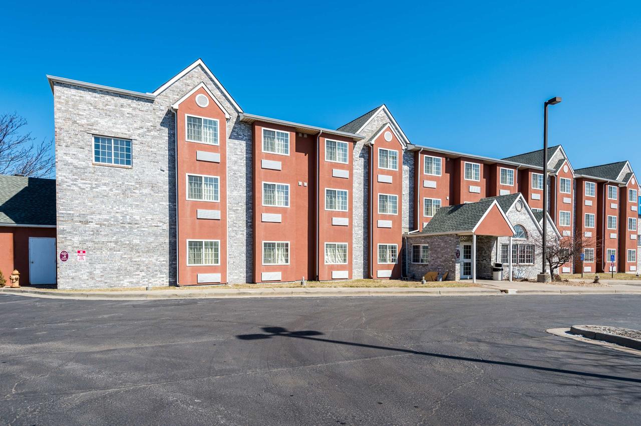 Motel 6 Olathe - thumb 37