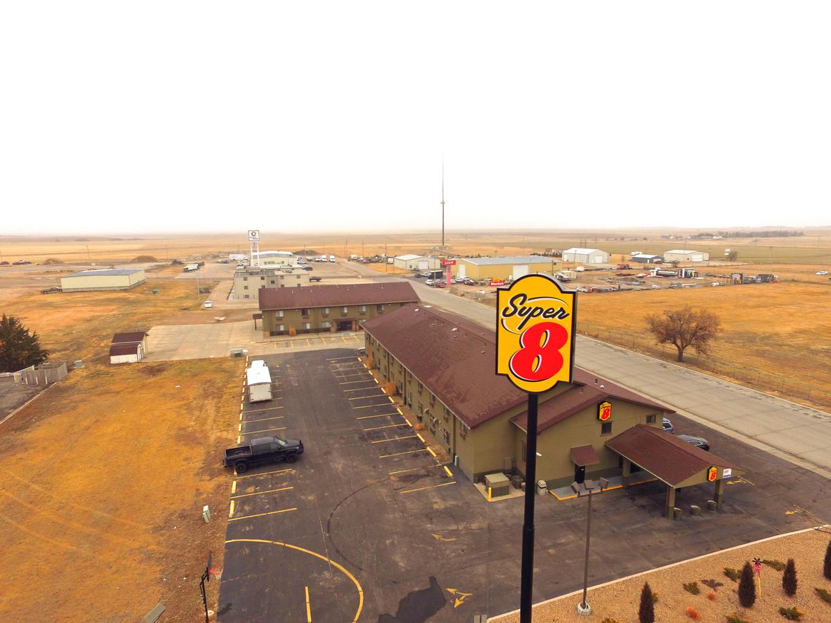 Super 8 By Wyndham Colby - thumb 3