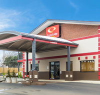 Econo Lodge Inn  Suites I-35 at Shawnee Mission - USA Accommodation