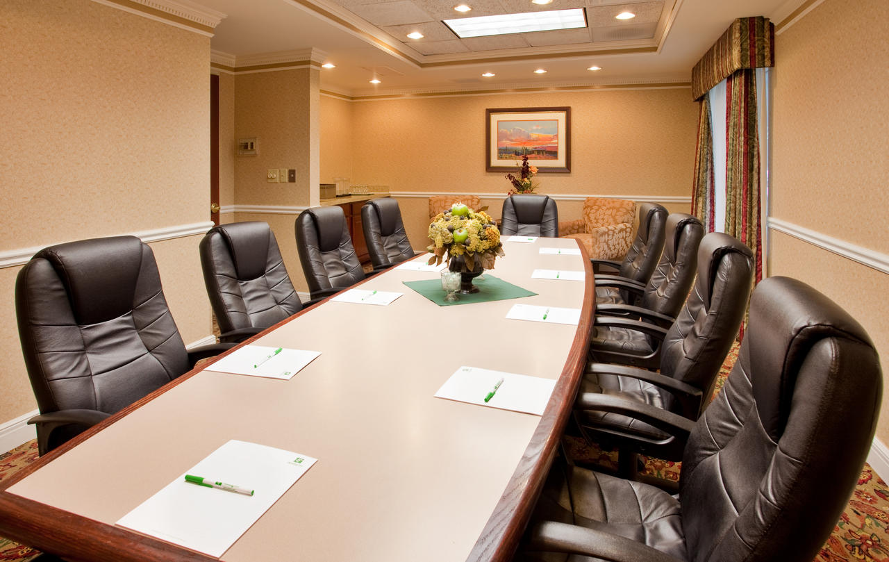 Holiday Inn Hotel & Suites Overland Park-Convention Center - thumb 19