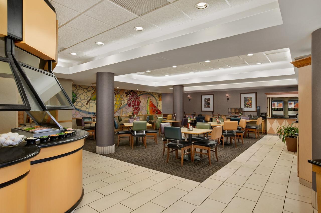 Embassy Suites Kansas City - Overland Park - thumb 20
