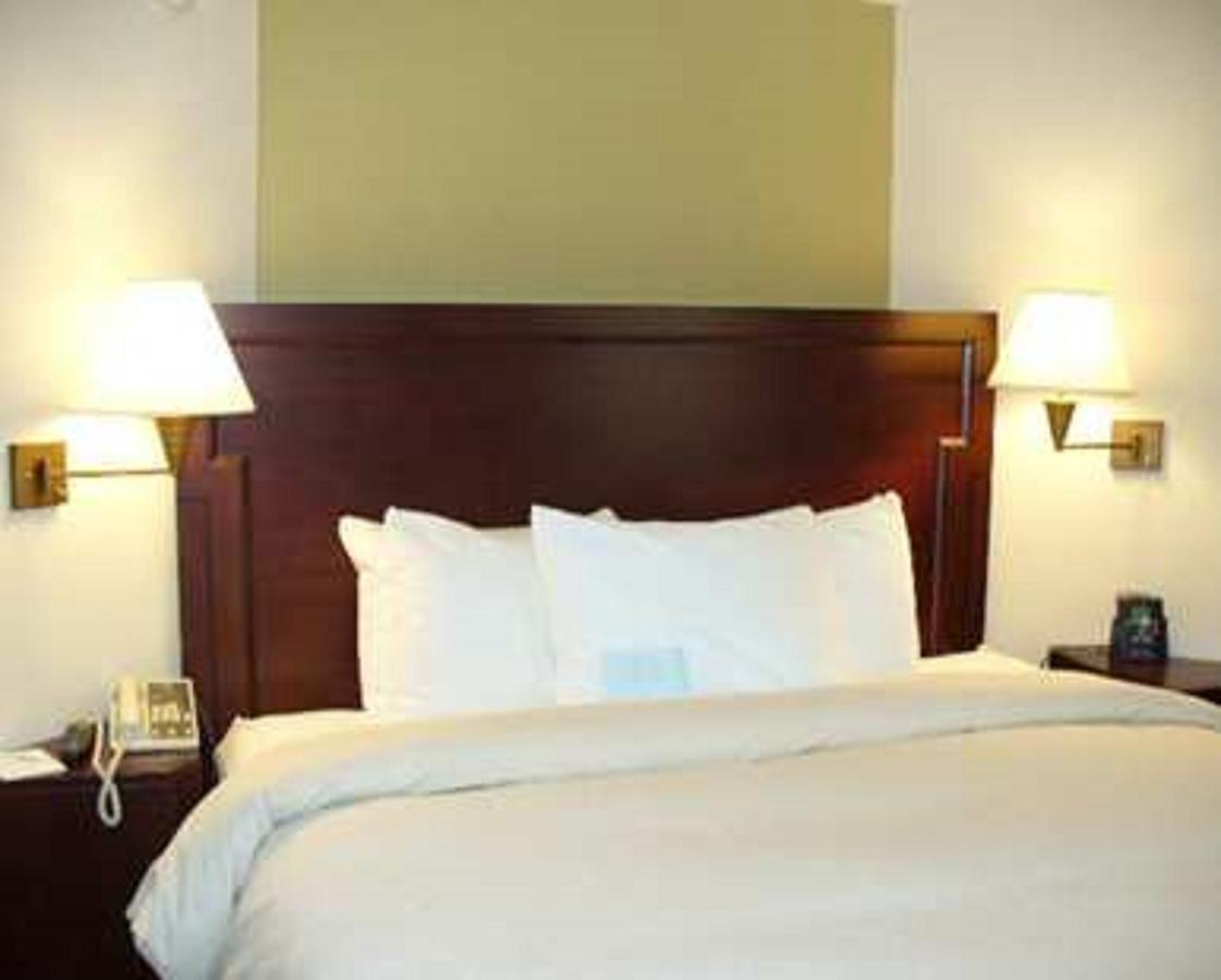Embassy Suites Kansas City - Overland Park - thumb 21