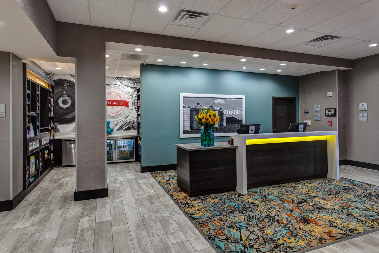 Hampton Inn & Suites-Wichita/Airport, KS - thumb 5