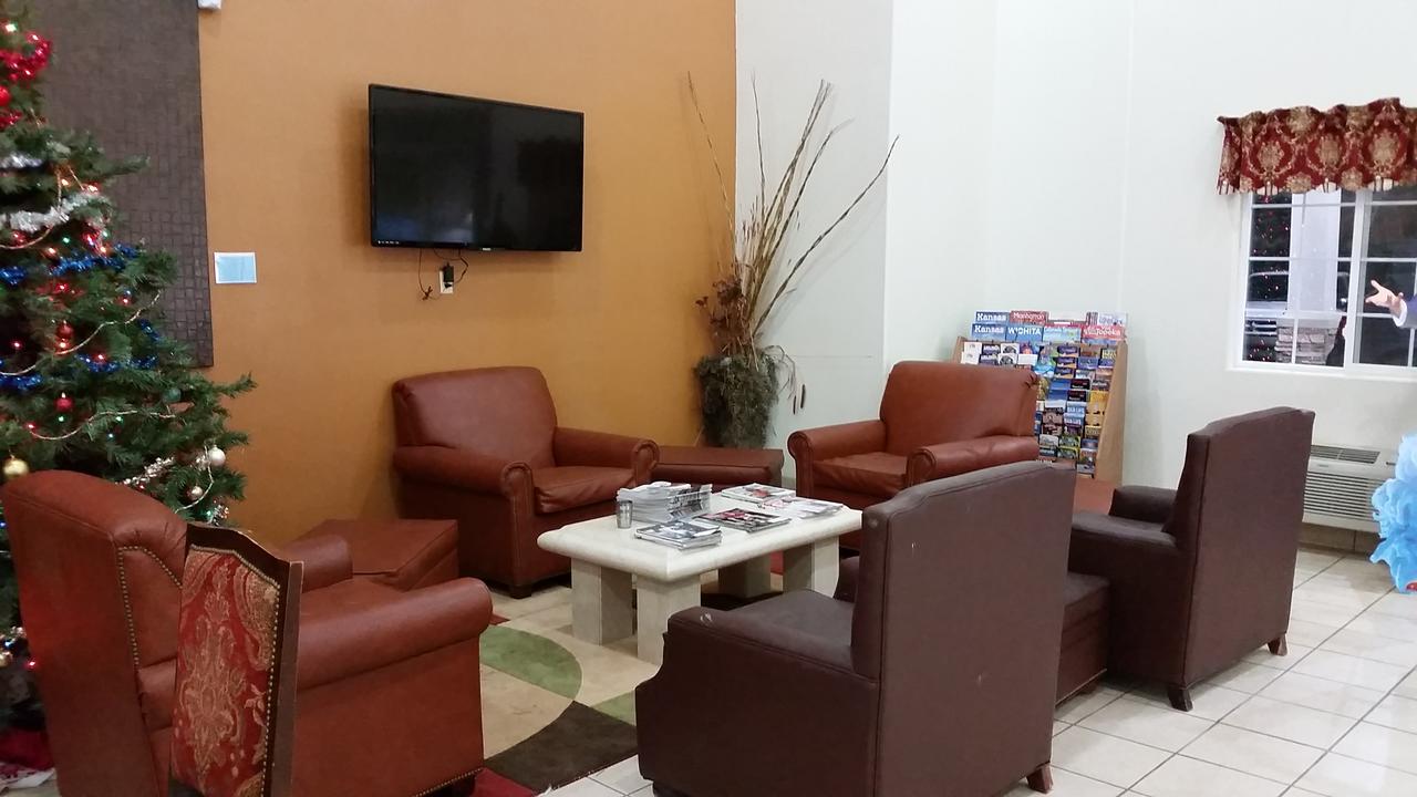 Red Carpet Inn & Suites - thumb 28