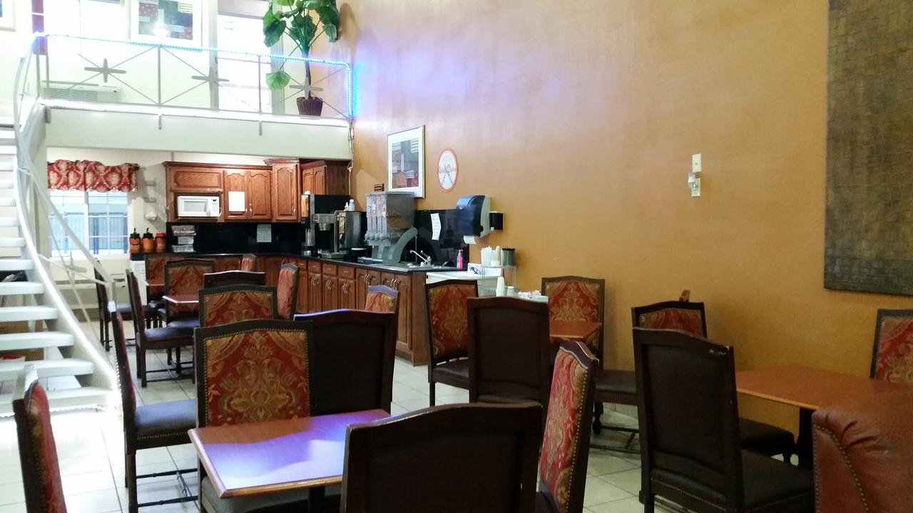 Red Carpet Inn & Suites - thumb 23