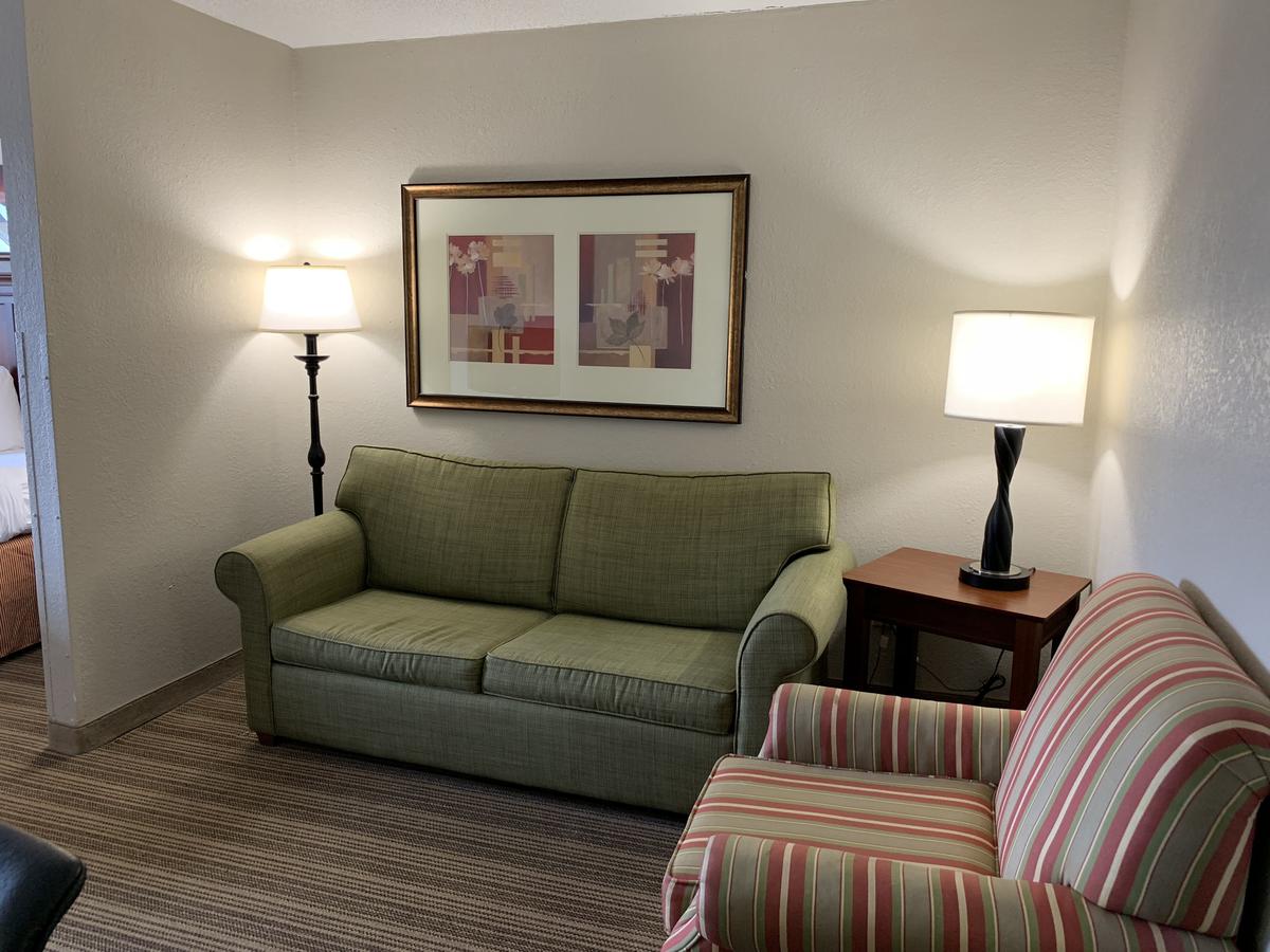 Country Inn & Suites By Radisson, Georgetown, KY - thumb 34
