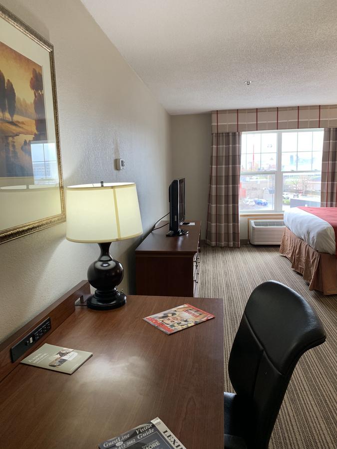 Country Inn & Suites By Radisson, Georgetown, KY - thumb 11