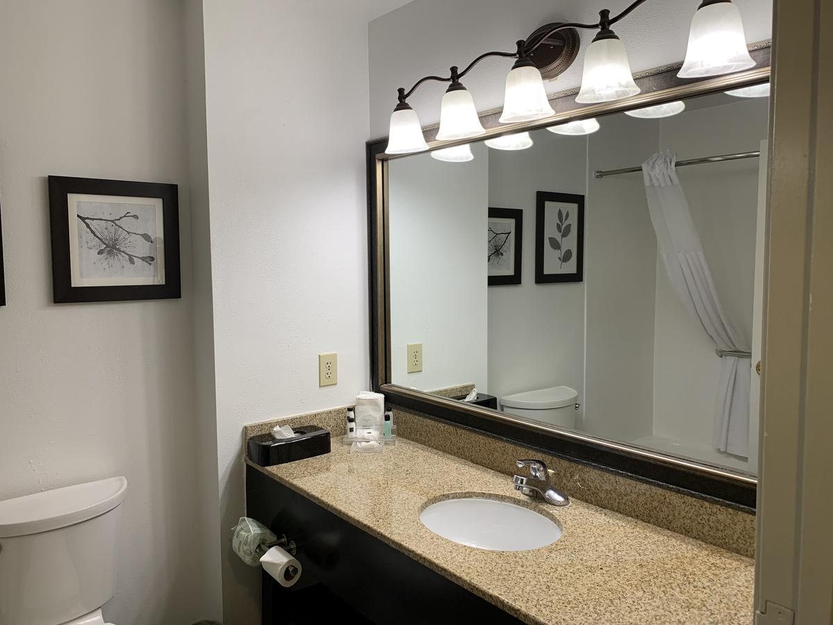 Country Inn & Suites By Radisson, Georgetown, KY - thumb 4