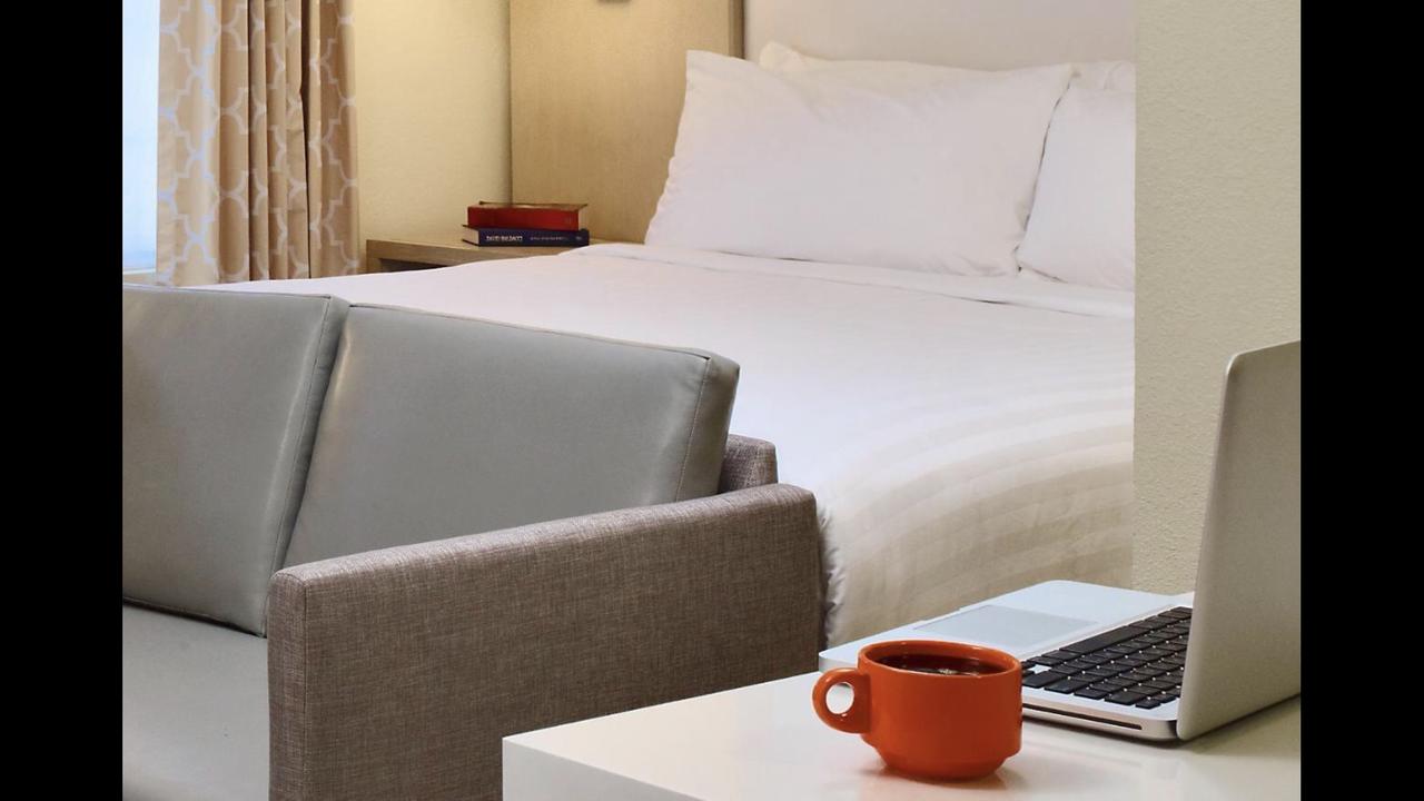 Baymont By Wyndham Bowling Green - thumb 42