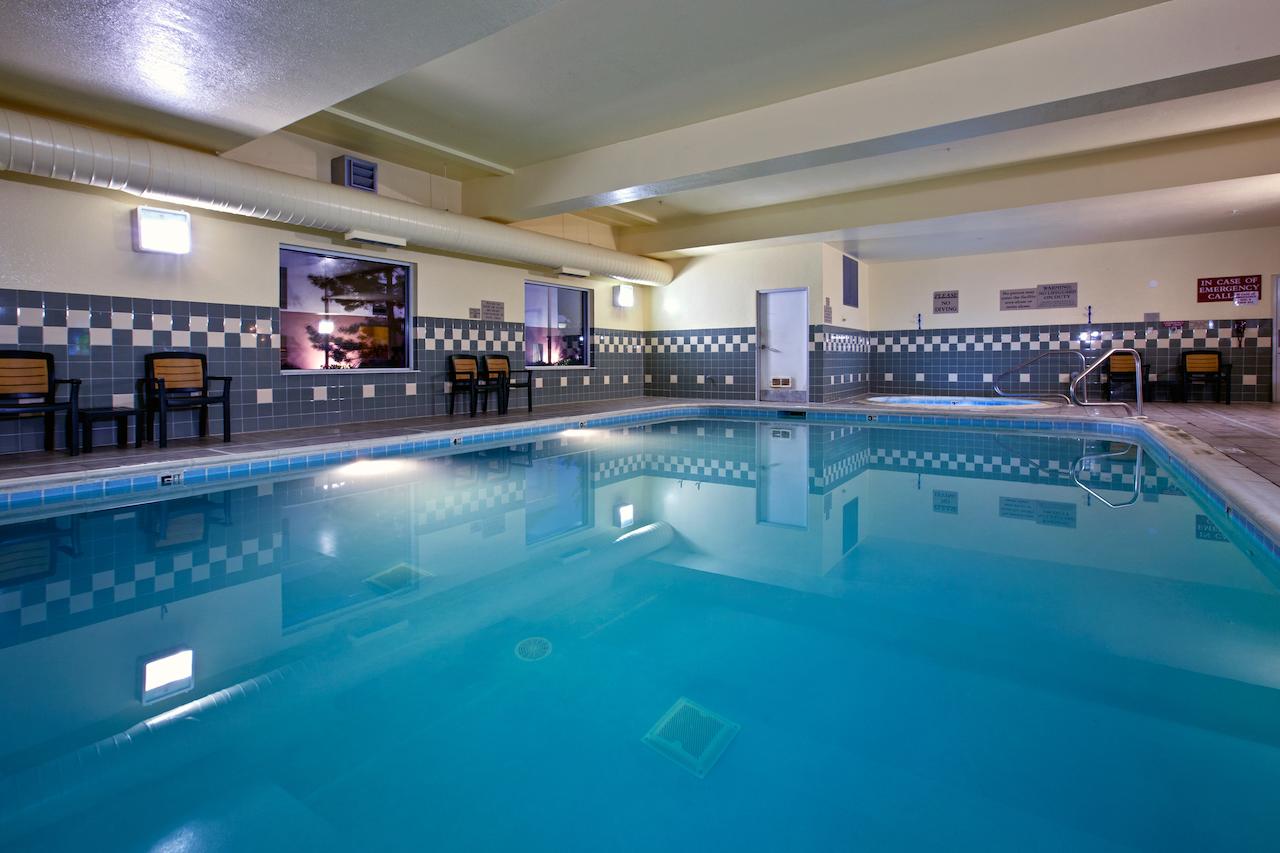 Country Inn & Suites By Radisson, Cincinnati Airport, KY - thumb 9