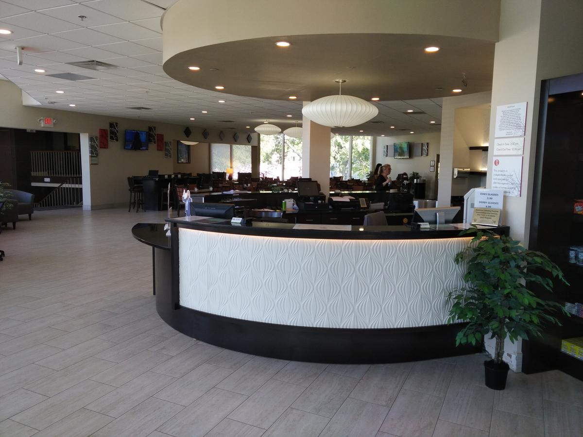 Ramada By Wyndham Lexington North Hotel & Conference Center - thumb 16