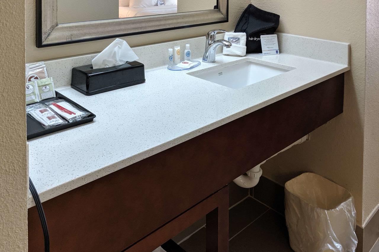 Comfort Inn Paducah I-24 - thumb 10